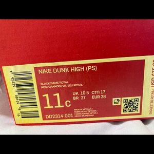 - Little kids  Nike dunk high sneakers BRAND NEW never worn before size 11C Bl…